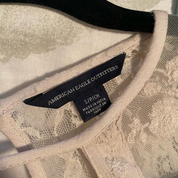 Super nice lace blouse - Picture 5 of 6